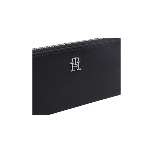 Tommy Hilfiger Portafogli Portafoglio Donna modello Essential grande Nero - Francavilla Moda